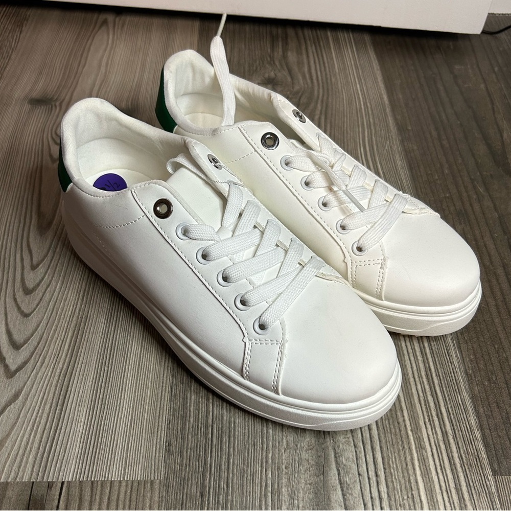 Madden Girl Josiiee Platform Sneaker NWT - Picture 4 of 4